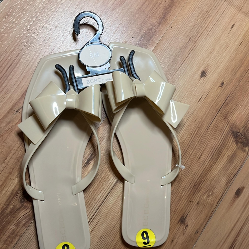 BCBGeneration Beige Bow Sandals